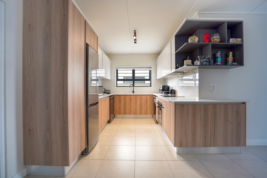 3 Bedroom Property for Sale in Sandown Western Cape